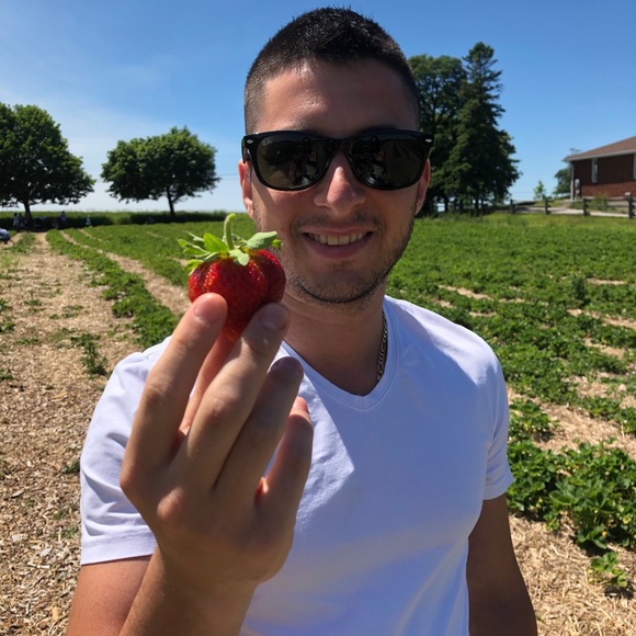 Meet your Posher, Luca - Picture 1 of 1